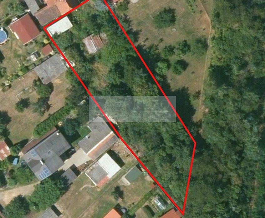 Prodej stavebního pozemku 1285 m²
