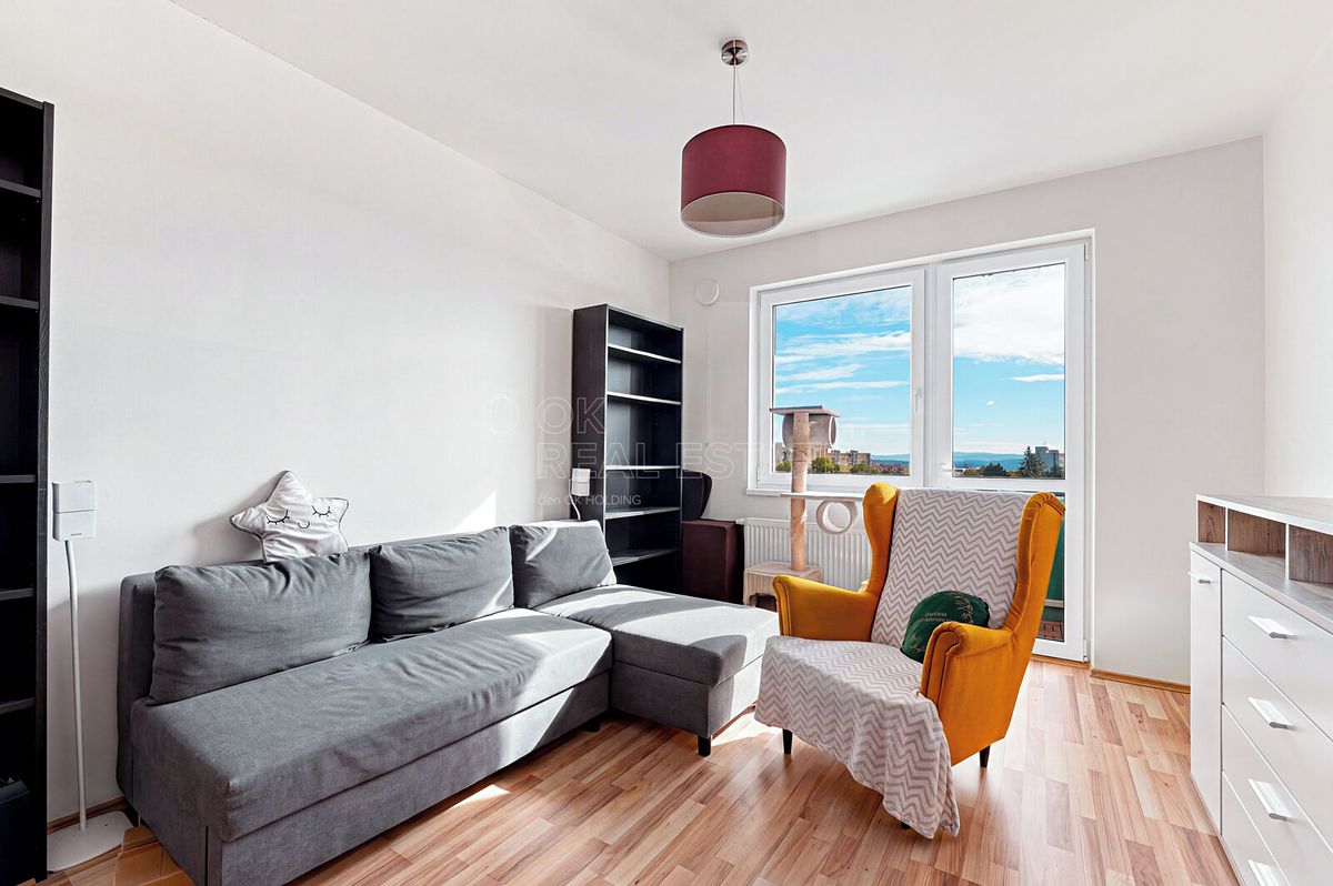 Pronájem bytu 2+kk 45 m² – fotografie 2