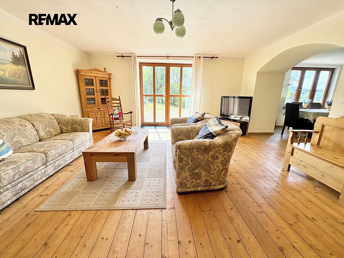 Prodej rodinného domu 137 m², pozemek 6157 m² – fotografie 4