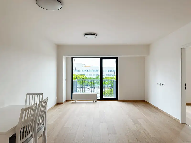 Pronájem bytu 2+kk 58 m², Praha – náhled fotky 2