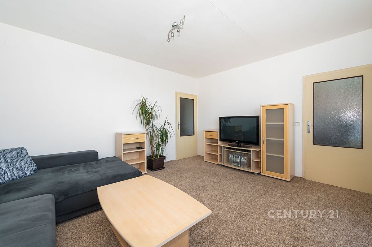 Pronájem bytu 3+1 71 m² – fotografie 4