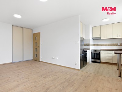 Квартира 2+kk в оренду, 48 м² (3 з 14)