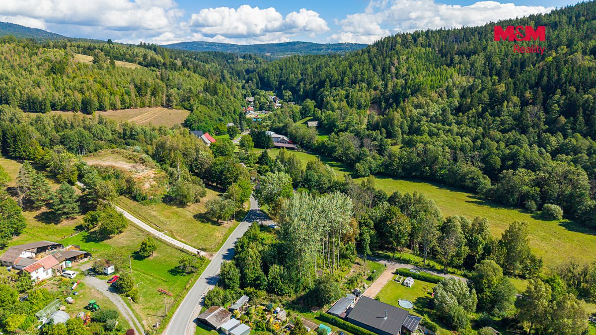 Prodej stavebního pozemku 2103 m² – fotografie 2
