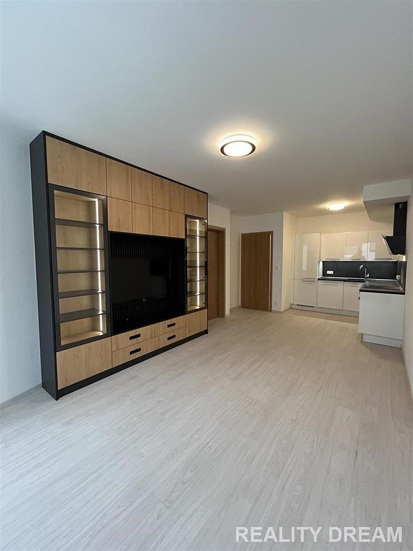 Pronájem bytu 2+kk 60 m²