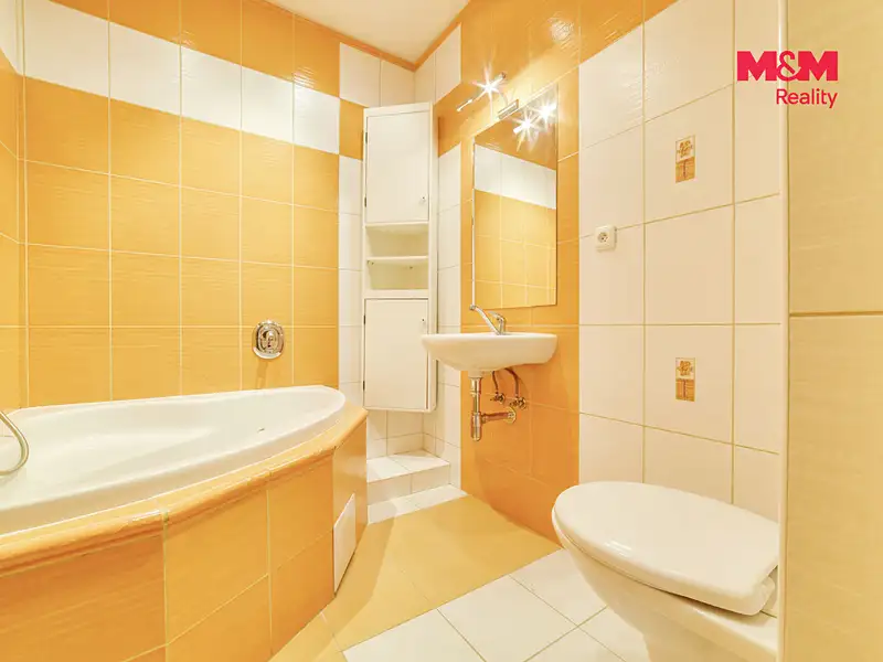 Pronájem bytu 2+1 64 m², Mariánské Lázně – náhled fotky 3