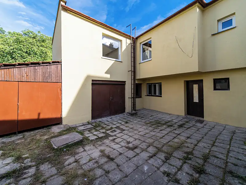 Prodej činžovního domu 221 m², Babice nad Svitavou – náhled fotky 2