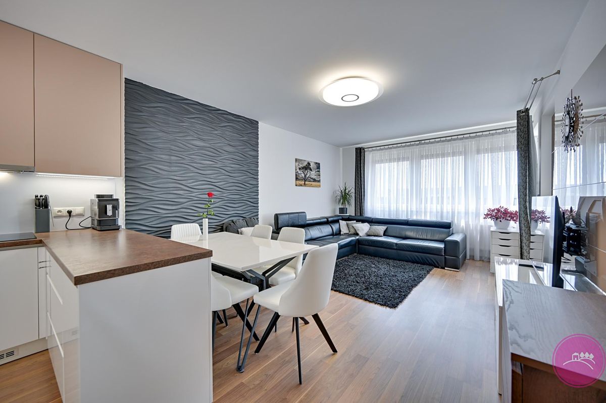 Prodej bytu 3+kk 86 m² – fotografie 3