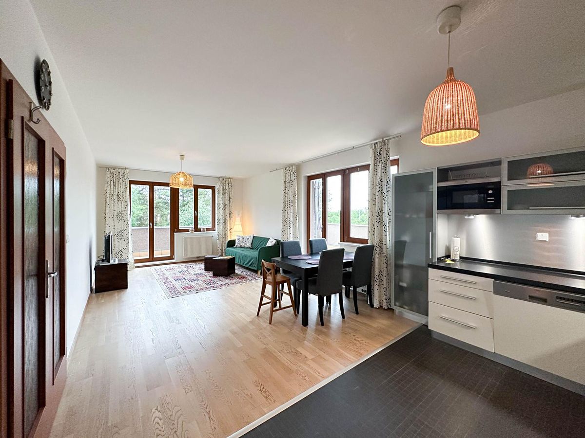 Pronájem bytu 2+kk 61 m² – fotografie 4