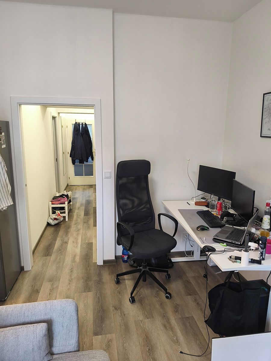 Pronájem bytu 2+kk 39 m² – fotografie 3