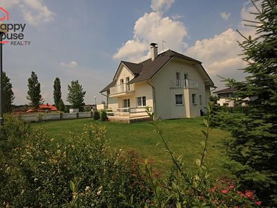 Pronájem rodinného domu 285 m², pozemek 1285 m²