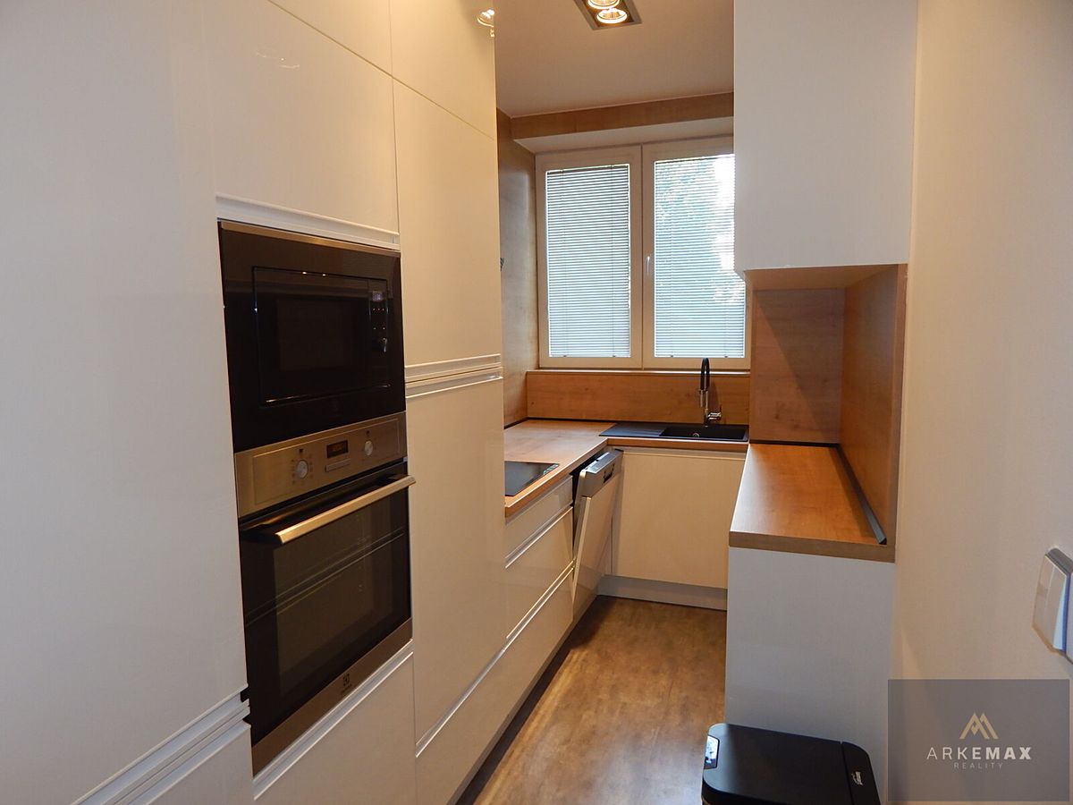 Pronájem bytu 3+1 67 m² – fotografie 2