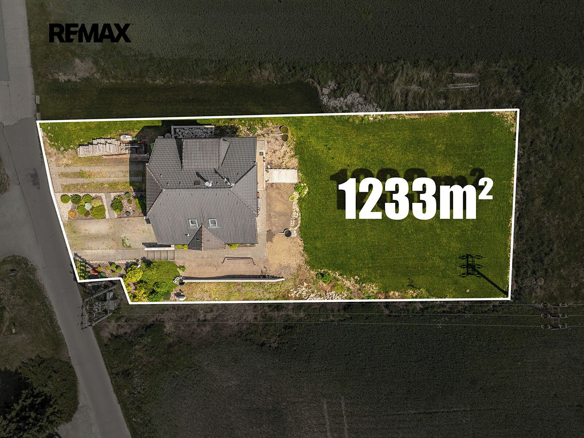 Prodej rodinného domu 107 m², pozemek 1233 m² – fotografie 4