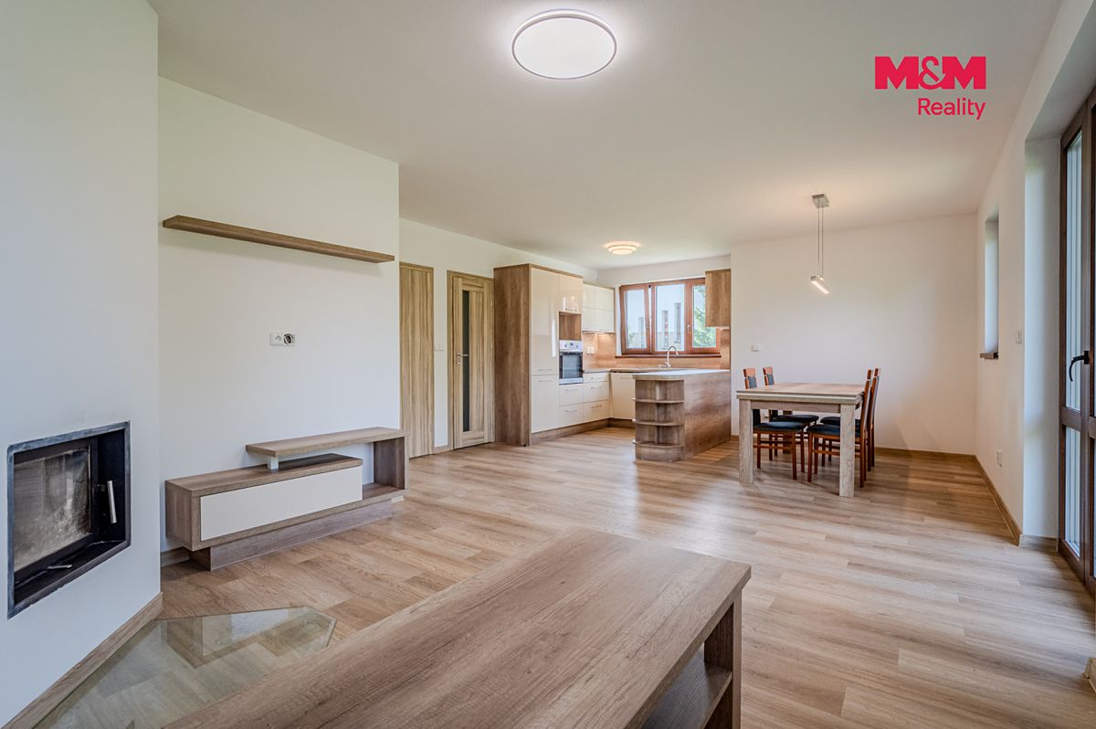 Prodej rodinného domu 141 m², pozemek 788 m² – fotografie 5