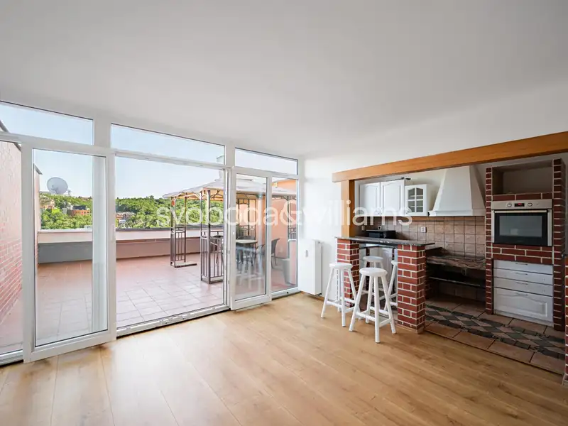 Prodej bytu 4+kk 104 m², Praha – náhled fotky 1