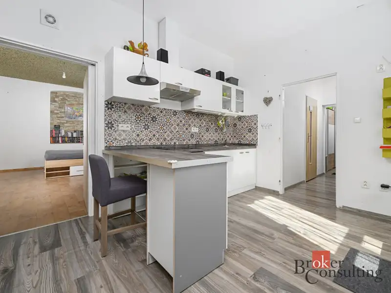 Prodej bytu 2+1 56 m², Liberec – náhled fotky 1
