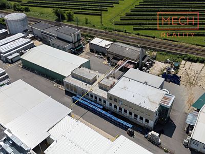 Prodej výrobní haly, prostoru 1347 m²