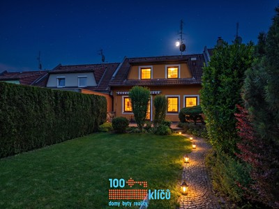 Haus zum Kauf, 186 m² (2 von 34)