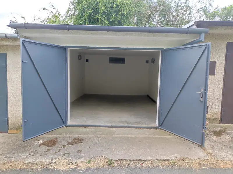 Prodej garáže 23 m², Podolí – náhled fotky 2