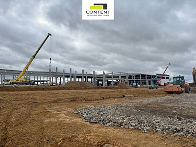 Pronájem skladového prostoru 5920 m²