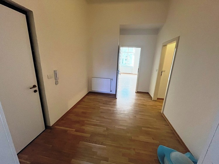 Квартира 3+1 в оренду, 87 м² (4 з 12)