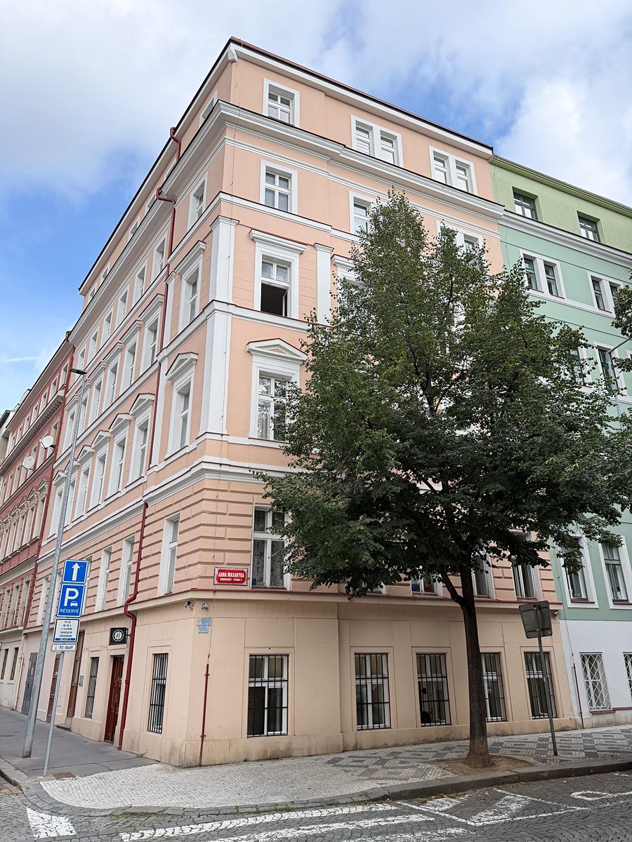 Pronájem bytu 2+kk 35 m²