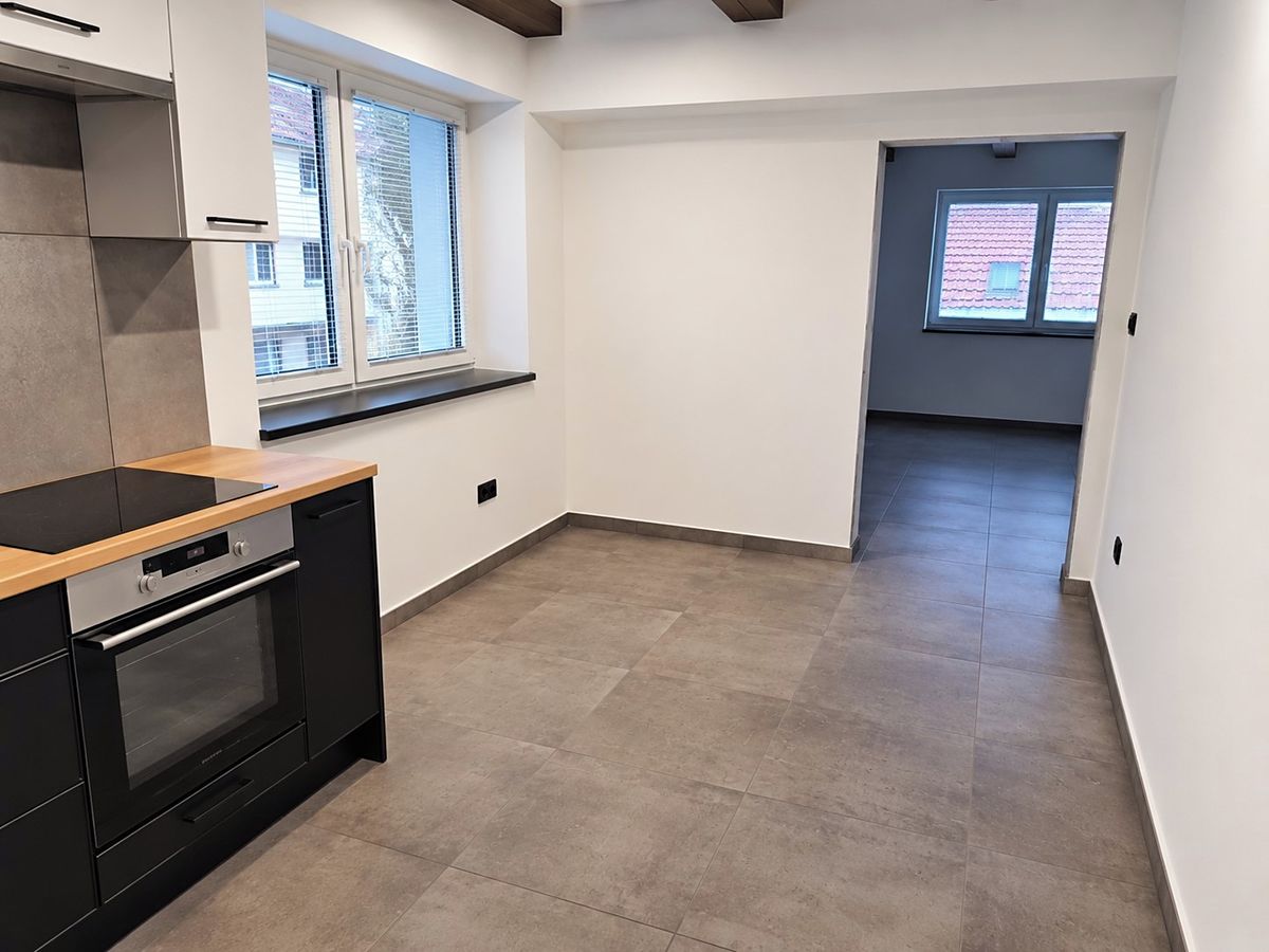 Pronájem bytu 2+kk 45 m² – fotografie 4