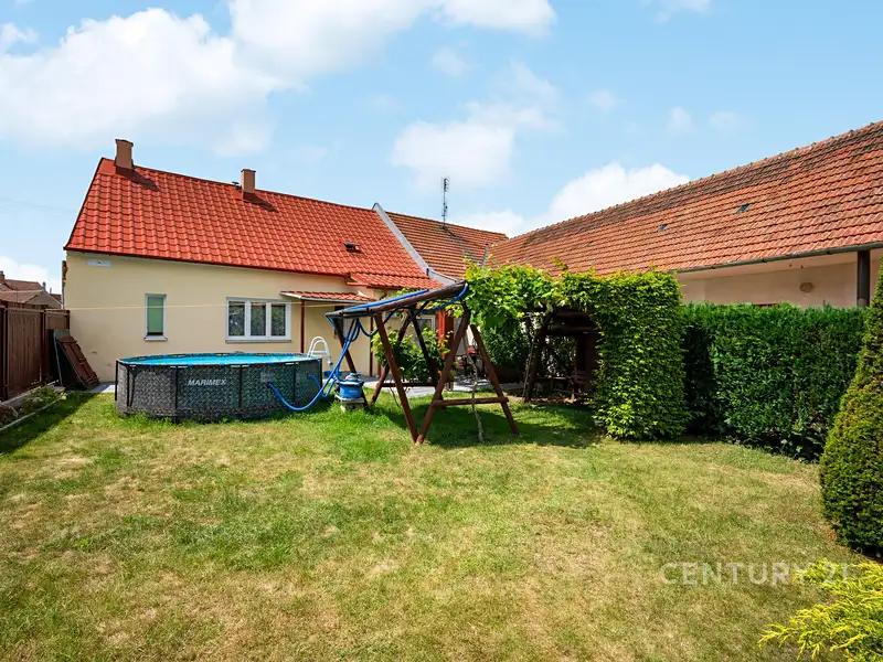Prodej rodinného domu 75 m², pozemek 917 m², Pouzdřany – náhled fotky 3