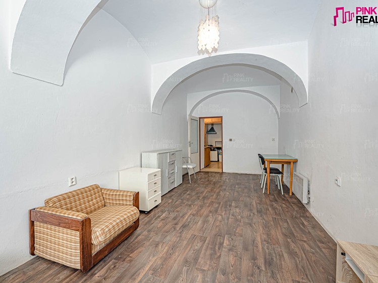 Gewerbefläche zum Kauf, 909 m² (20 von 33)