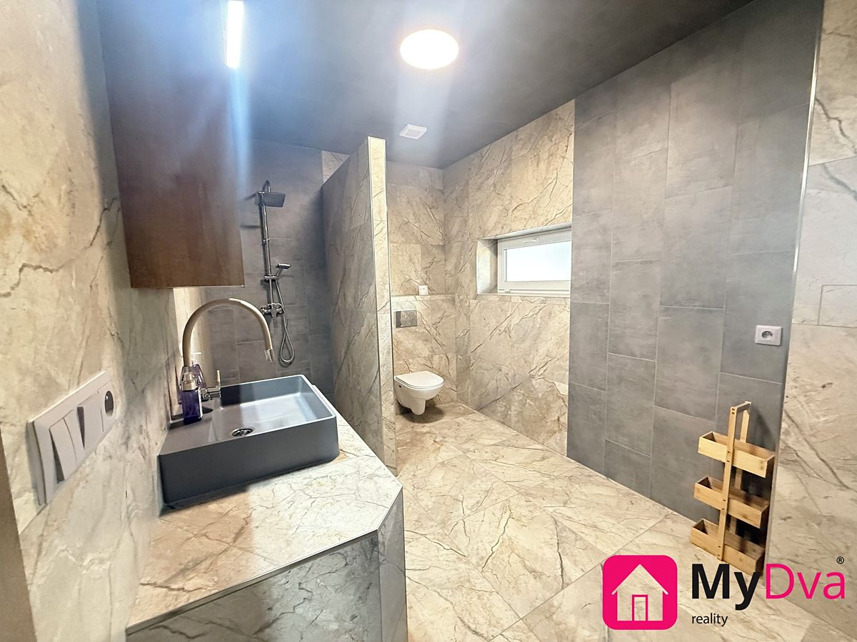 Pronájem bytu 2+kk 62 m² – fotografie 5
