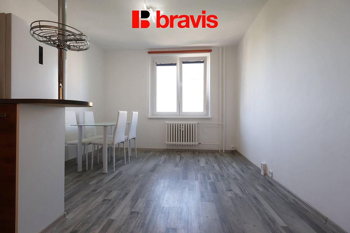 Pronájem bytu 2+kk 44 m² – fotografie 2