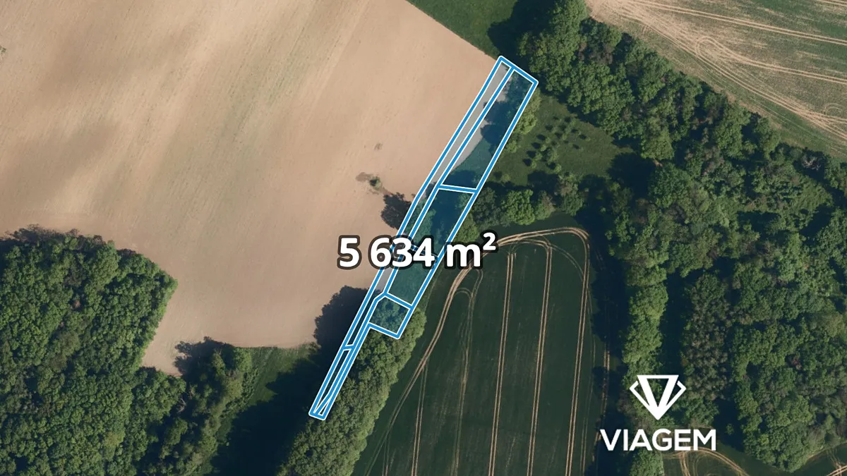 Prodej podílu 1/8 pole 704 m²
