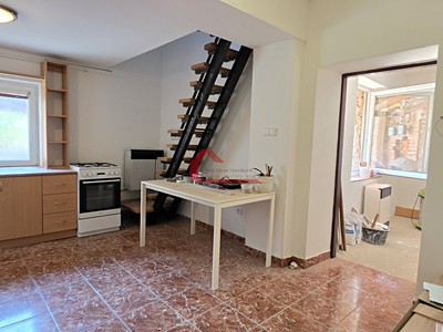 Pronájem bytu 1+1 45 m²