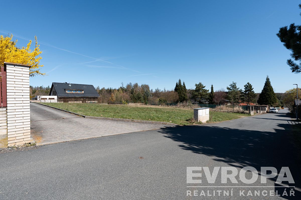 Prodej stavebního pozemku 1384 m² – fotografie 4