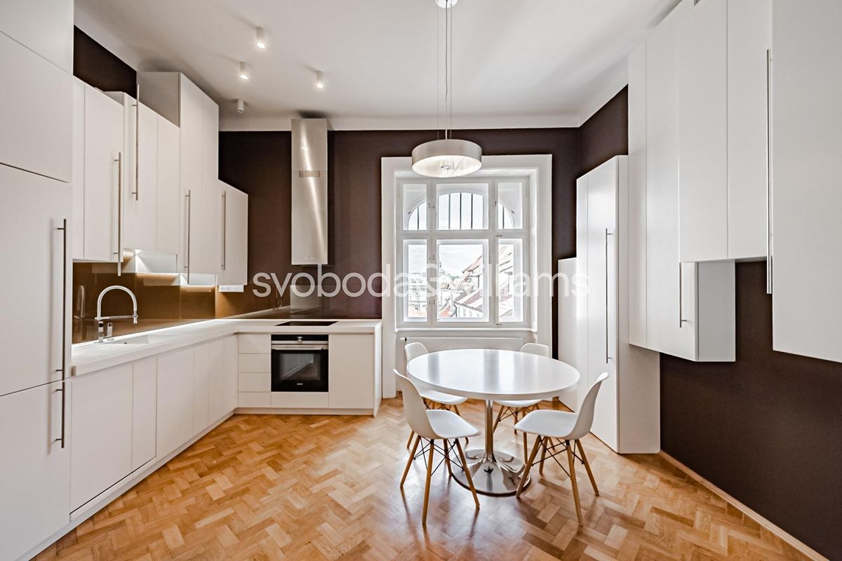 Pronájem bytu 3+kk 114 m² – fotografie 3