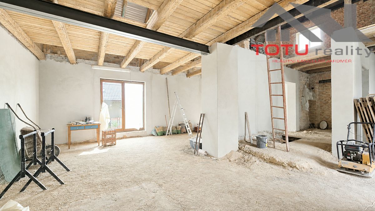 Prodej rodinného domu 160 m², pozemek 572 m² – fotografie 5