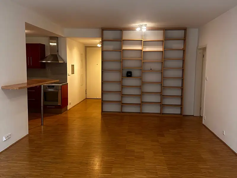 Pronájem bytu 2+kk 68 m², Praha – náhled fotky 2