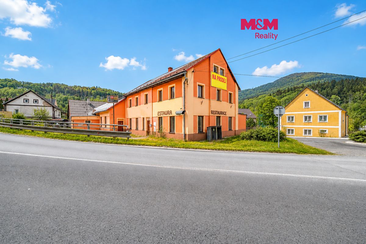 Prodej rodinného domu 500 m², pozemek 857 m²