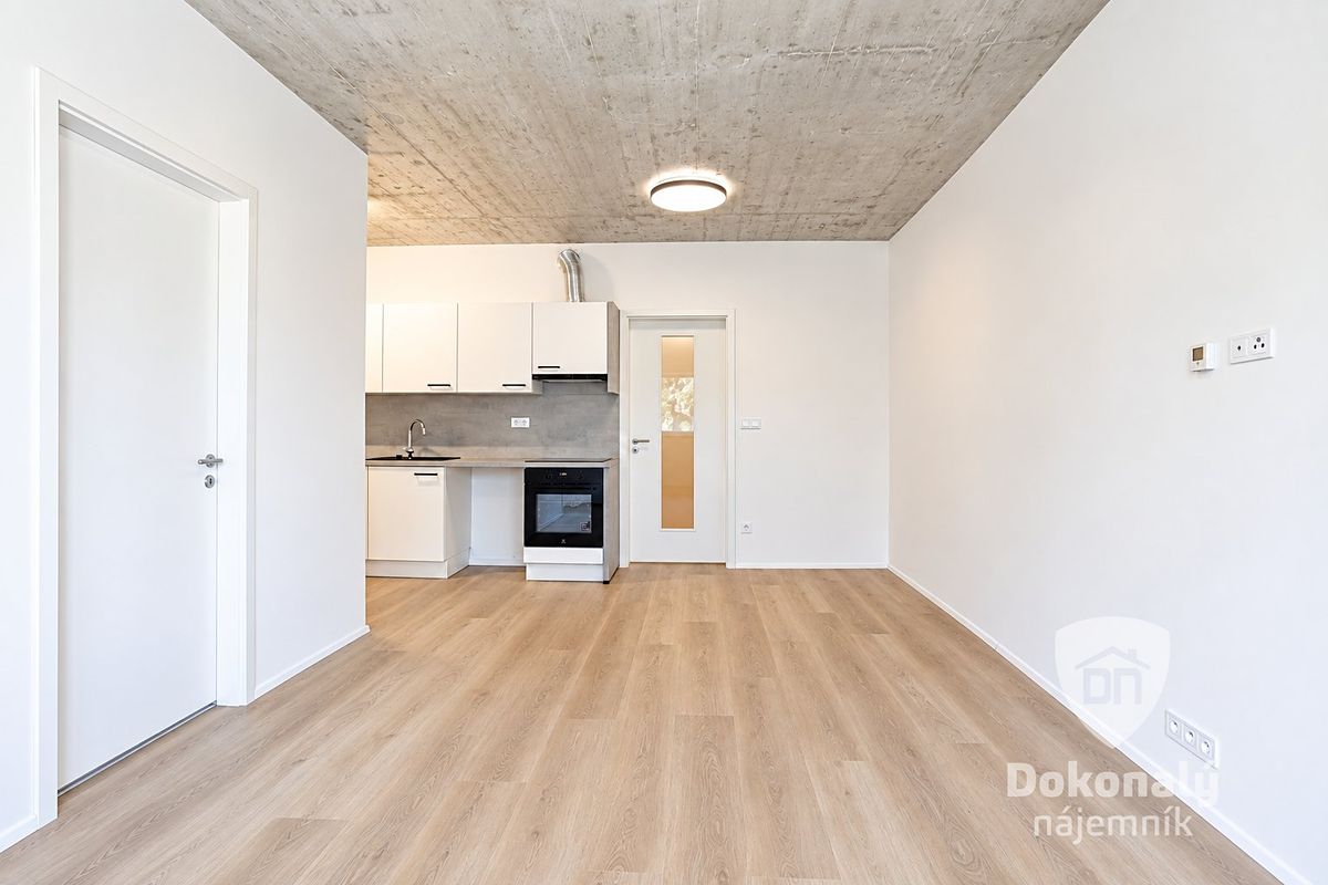 Pronájem bytu 2+kk 48 m² – fotografie 5