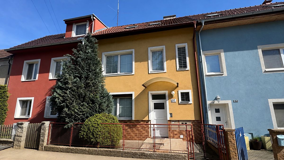 Prodej rodinného domu 120 m², pozemek 227 m²