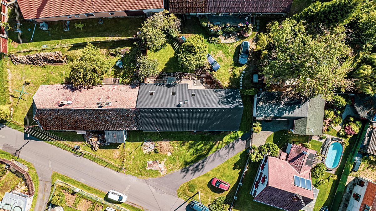 Prodej rodinného domu 240 m², pozemek 295 m² – fotografie 4