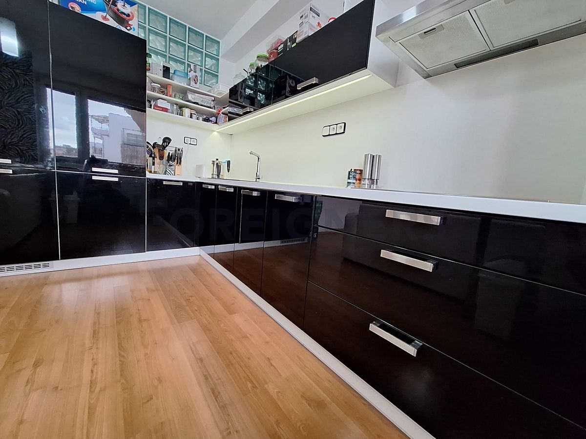 Pronájem bytu 2+kk 48 m² – fotografie 2