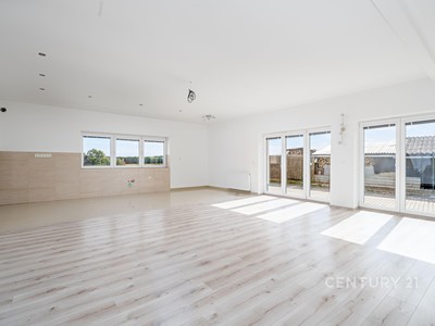 Prodej  rodinného domu 253 m², pozemek 426 m²