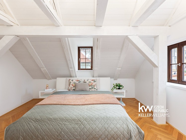 Квартира 6+ на продаж, 231 м² (32 з 38)