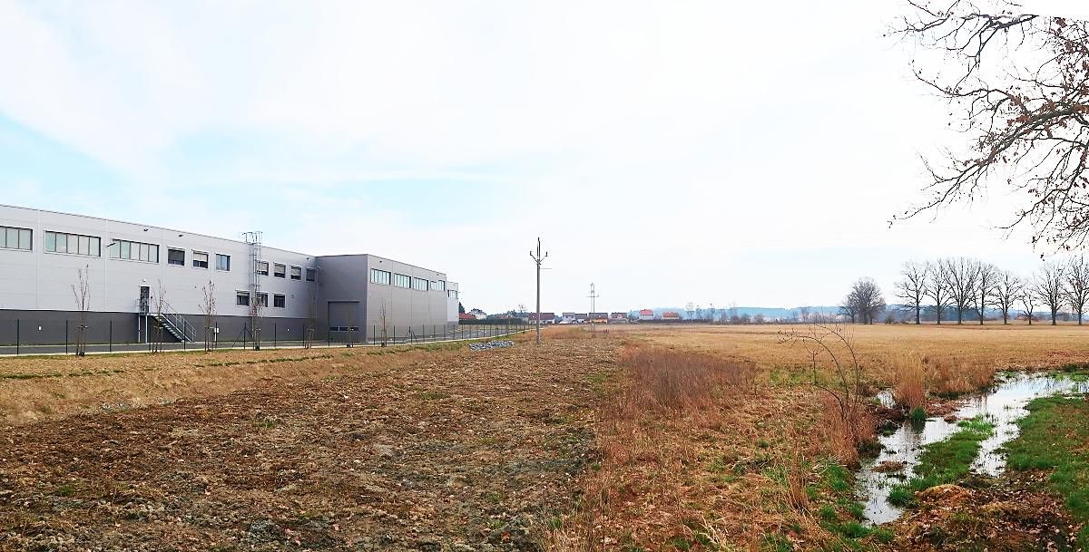 Prodej komerčního pozemku 23653 m² – fotografie 3