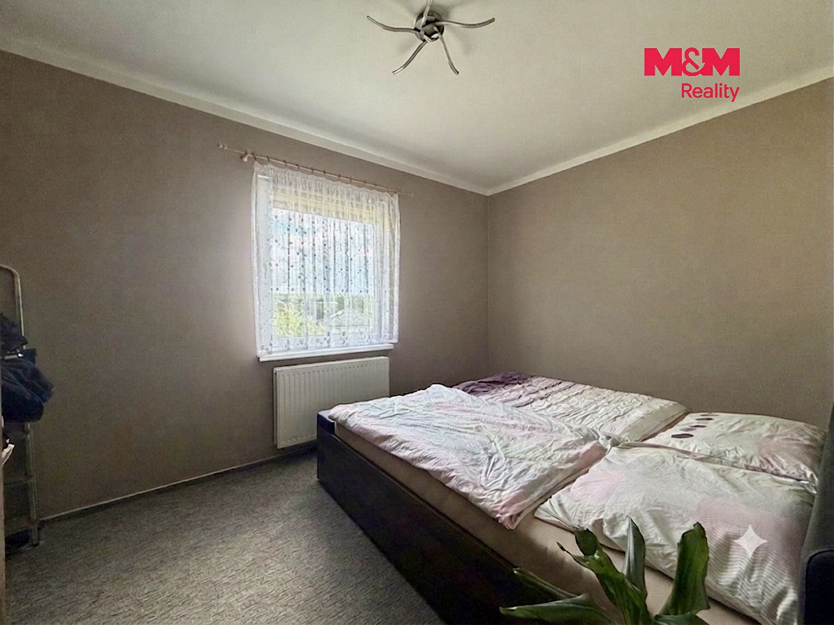 Prodej rodinného domu 84 m², pozemek 938 m² – fotografie 4
