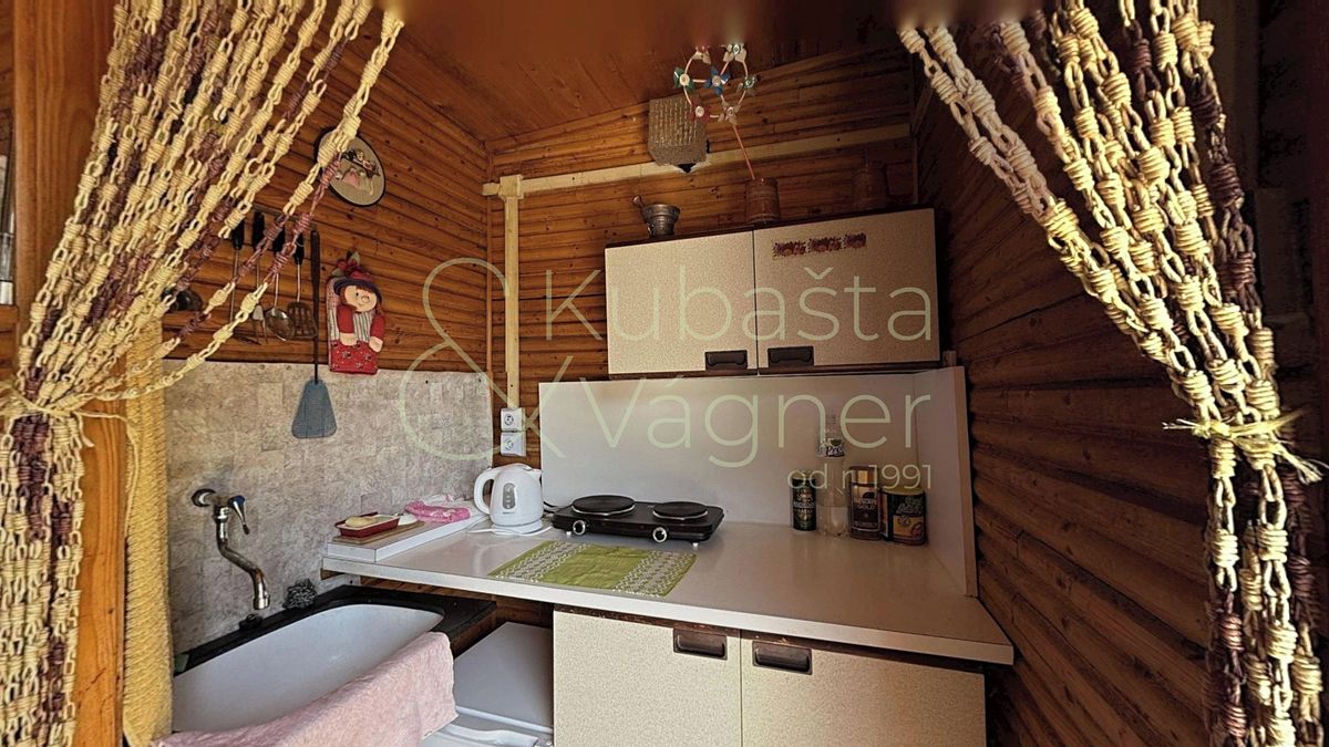 Prodej chaty 16 m², pozemek 401 m² – fotografie 5
