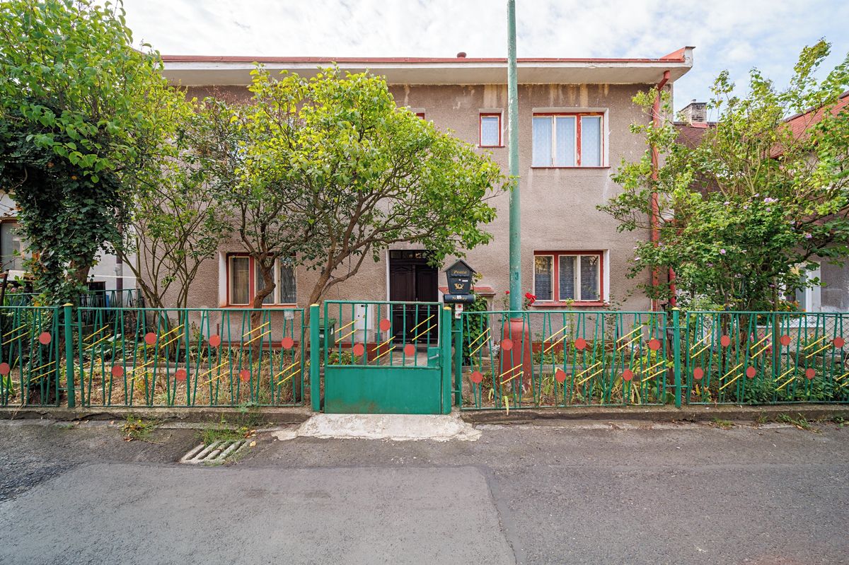 Prodej rodinného domu 174 m², pozemek 383 m²