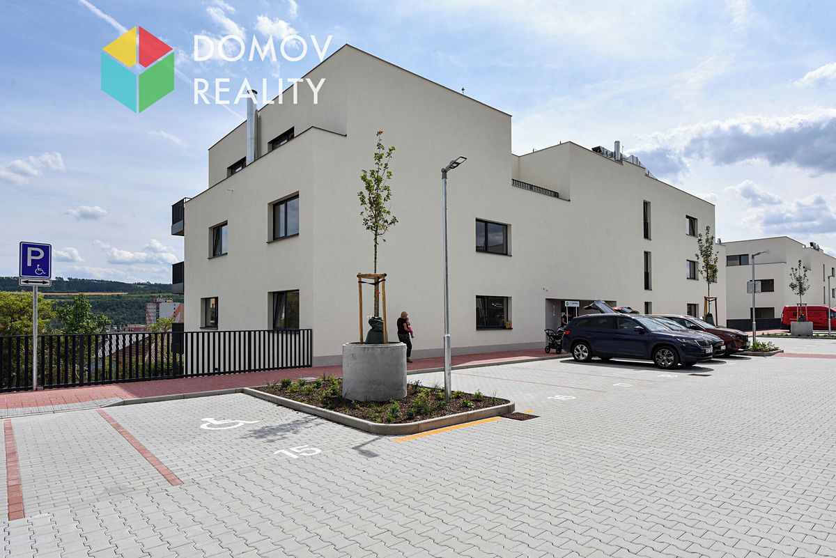 Pronájem bytu 2+kk 42 m²