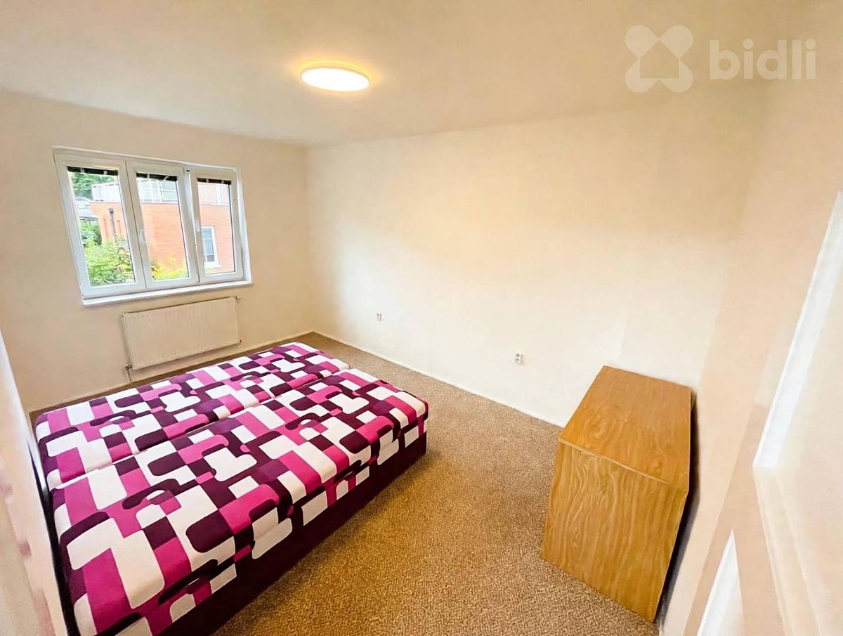 Pronájem rodinného domu 78 m², pozemek 39 m² – fotografie 5
