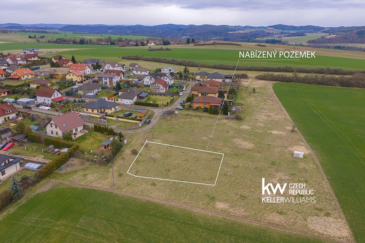Prodej stavebního pozemku 660 m², Malá Hraštice – fotka 1 z 3